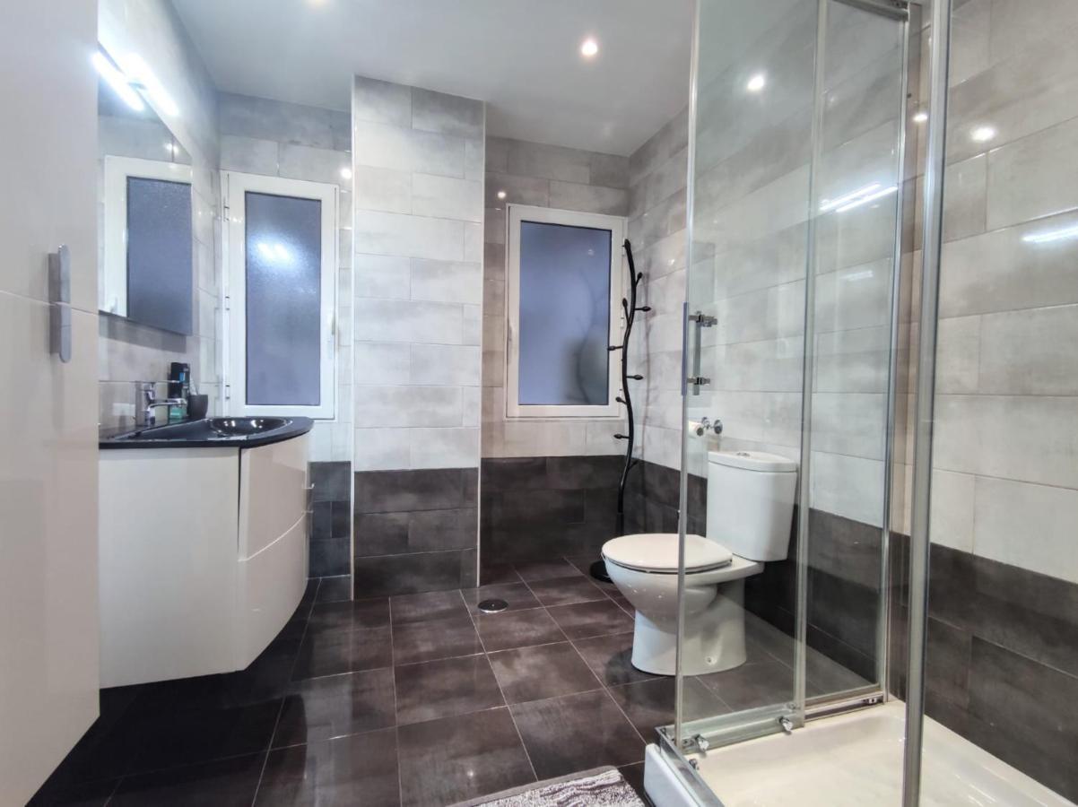 Luxury New Apartment City Centre & Beach, Alicante Exterior foto